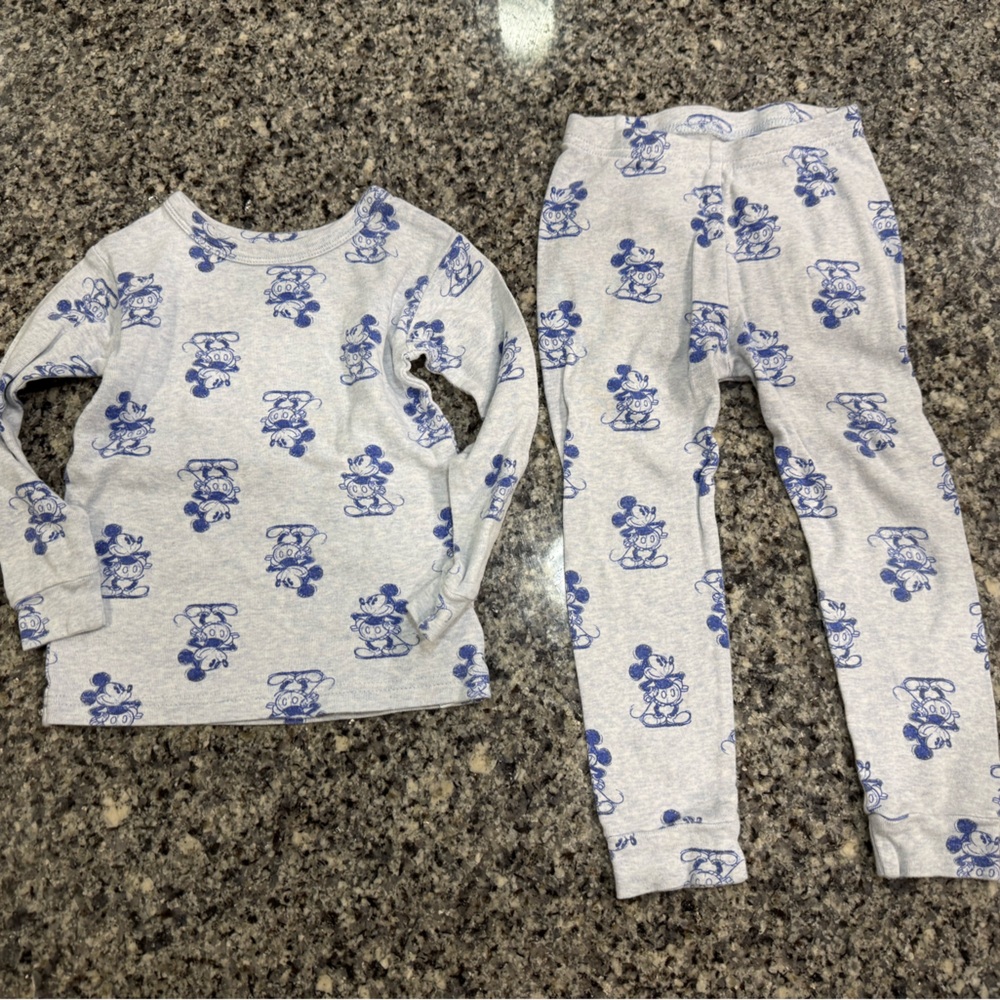 Gap 3T Mickey Pajamas